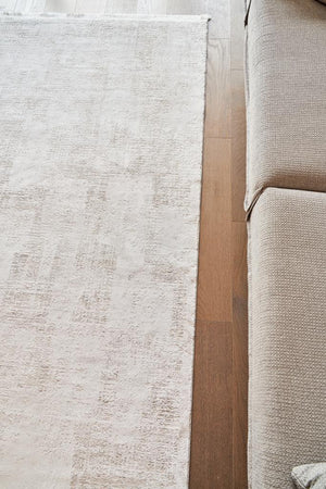 Calista Gray Viscose Woven Modern Living Room Rug 1761