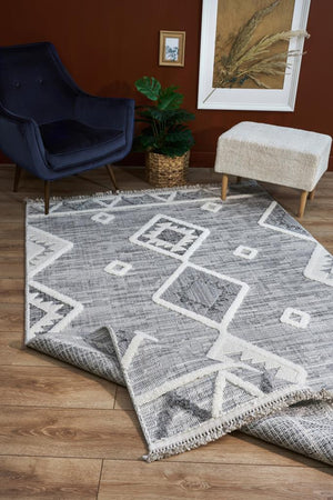 Vesta Scandinavian and Embossed Patterned White Area Rug 9541
