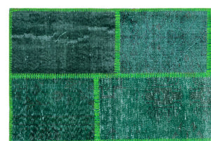 Green Over Dyed Patchwork Unique Rug 3'11'' x 5'11'' ft 120 x 180 cm