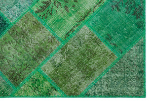 Green Over Dyed Patchwork Unique Rug 3'11'' x 5'11'' ft 120 x 180 cm