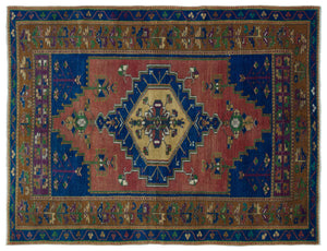 Natural Anatolium Turkish Vintage Rug 4'4'' x 5'9'' ft 133 x 175 cm