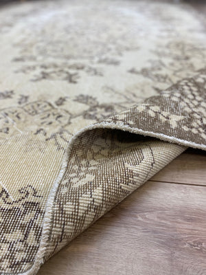 Traditional Design Beige Over Dyed Vintage Rug 5'7'' x 8'10'' ft 169 x 268 cm