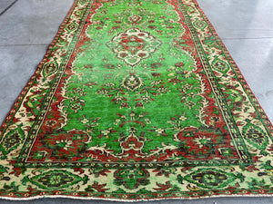 Traditional Design Natural Aged Green Vintage Rug 5'2'' x 9'4'' ft 158 x 285 cm
