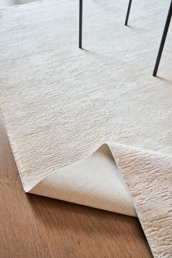 Calista Gray Viscose Woven Modern Living Room Rug 1731