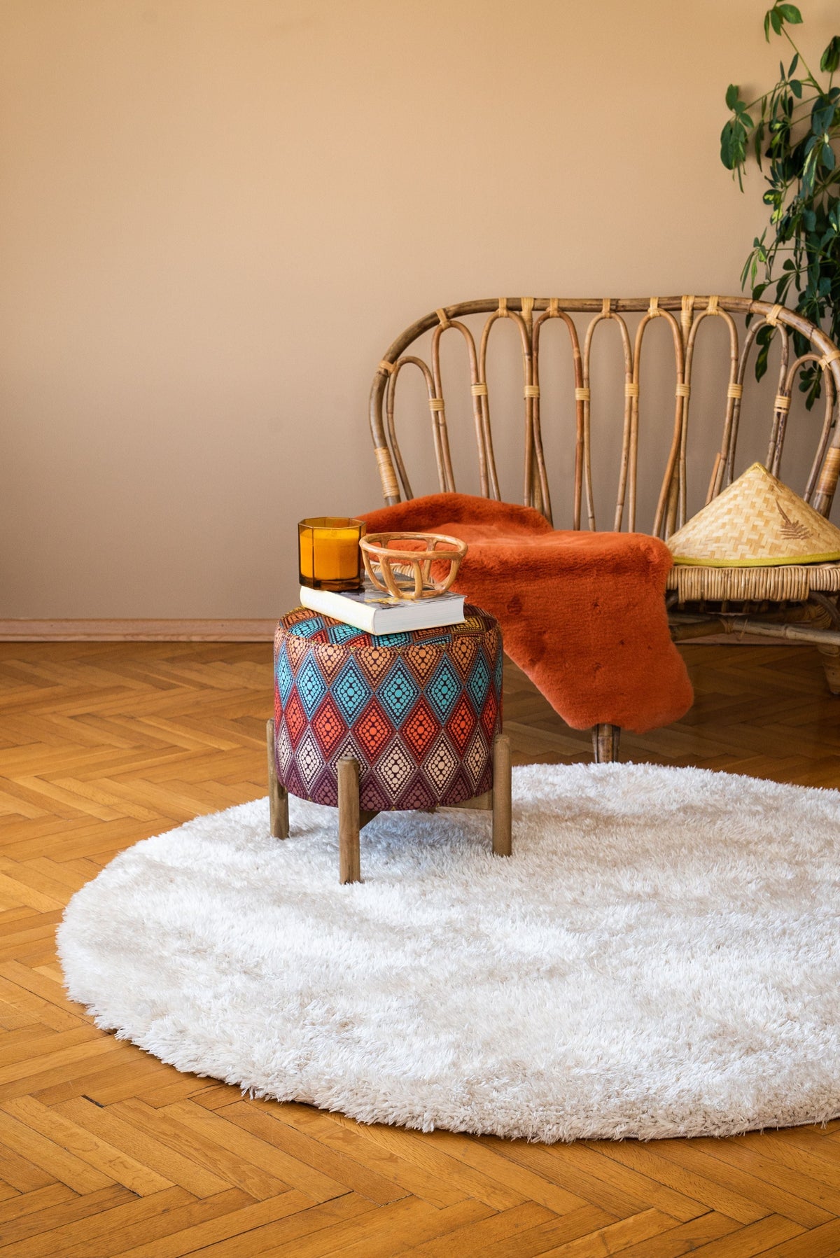 Cosy Beige Shaggy Thick Plush Rug 9906