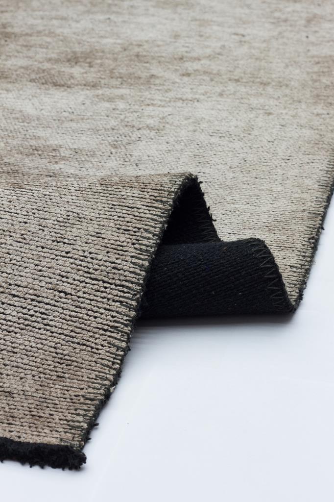 Hare Plus Modern Shiny Textured Area Rug 8915