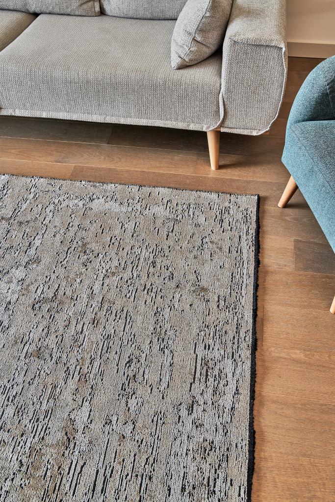 Hare Premium Modern Shiny Textured Area Rug 1331