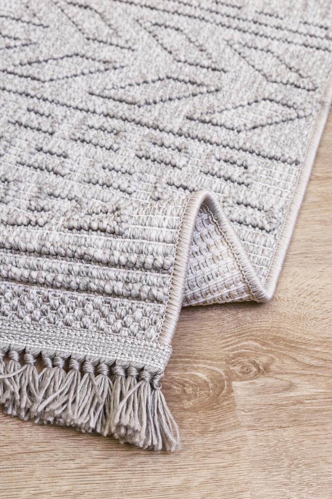 Havana Scandinavian and Embossed Patterned Fringed Area Rug 8581