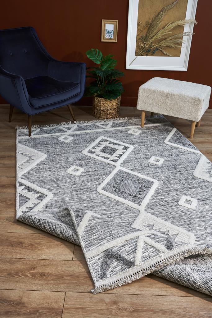 Vesta Scandinavian and Embossed Patterned White Area Rug 9541
