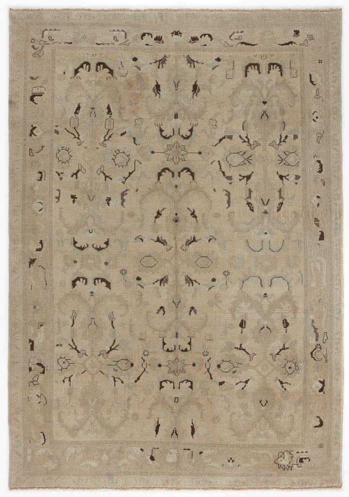 Apex Heritage Beige 3722 197 x 274 cm