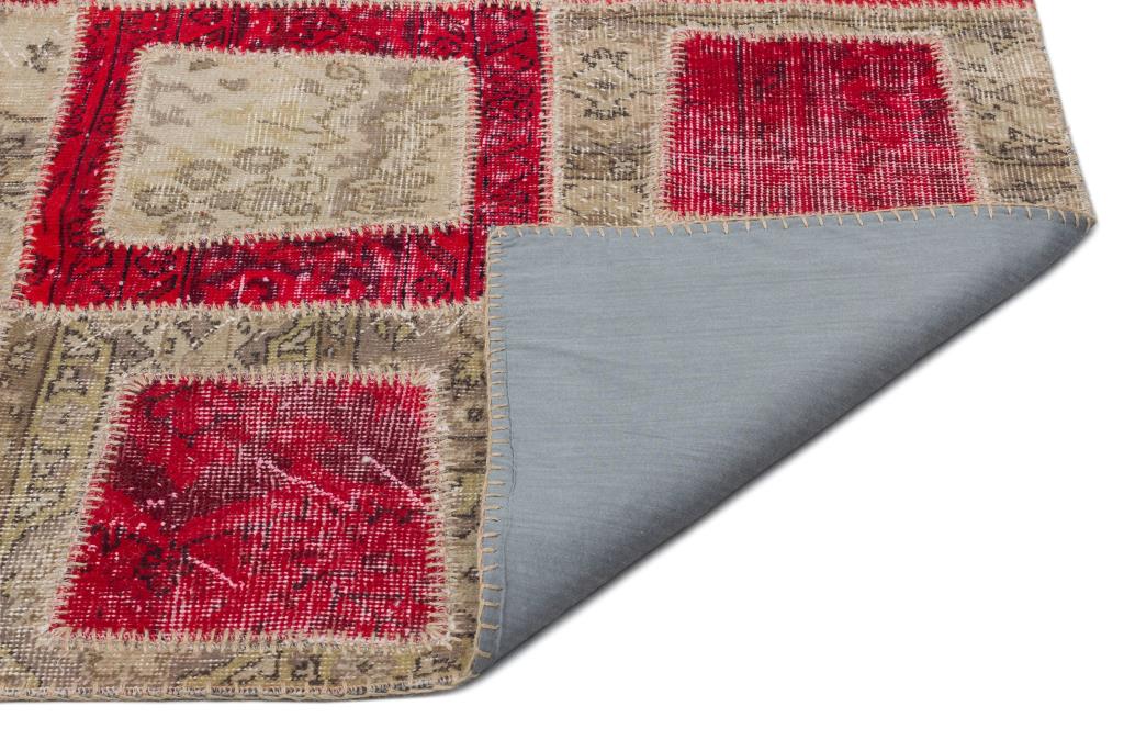 Apex Patchwork Carpet Red 21045 192 x 282 cm