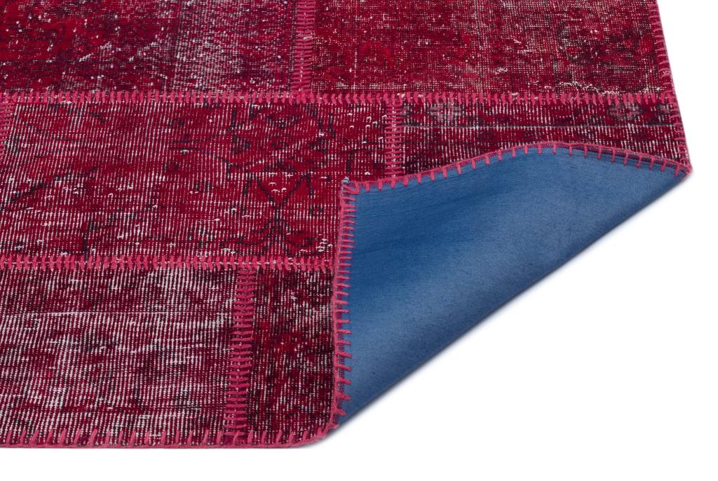 Apex Patchwork Unique Red 22217 120 cm X 180 cm