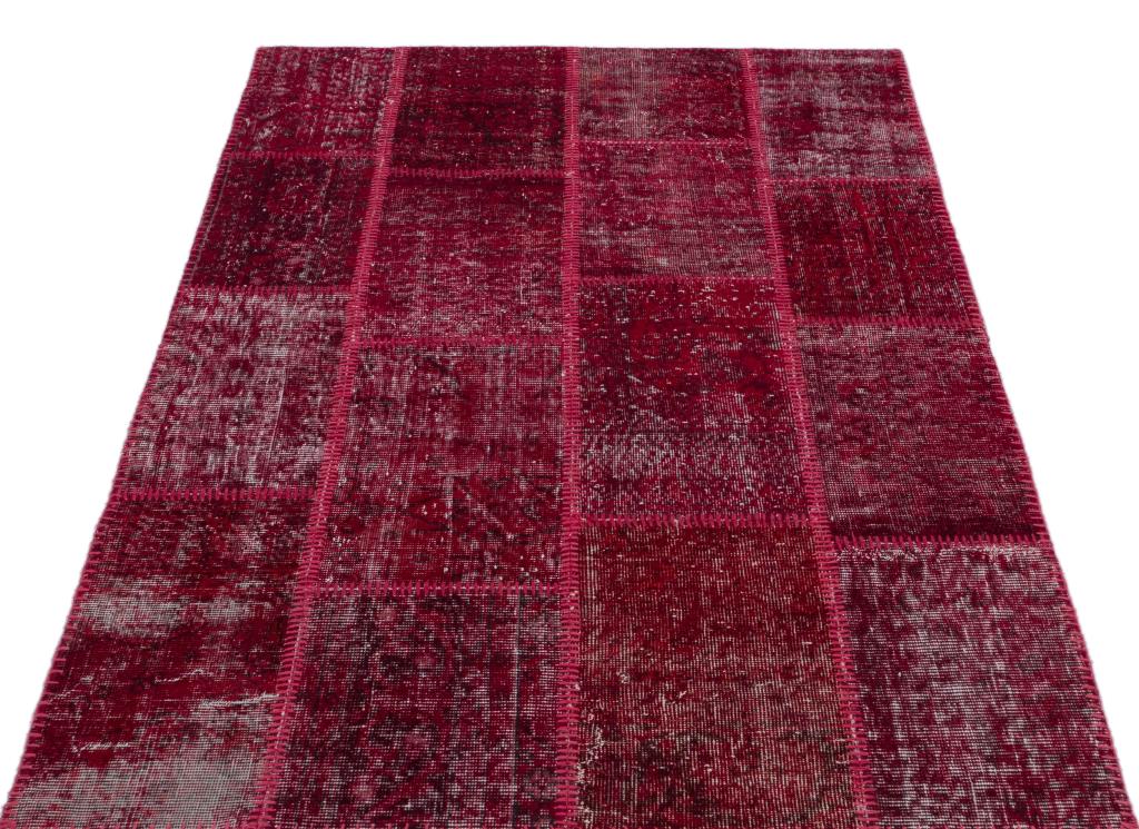 Apex Patchwork Unique Red 22217 120 cm X 180 cm