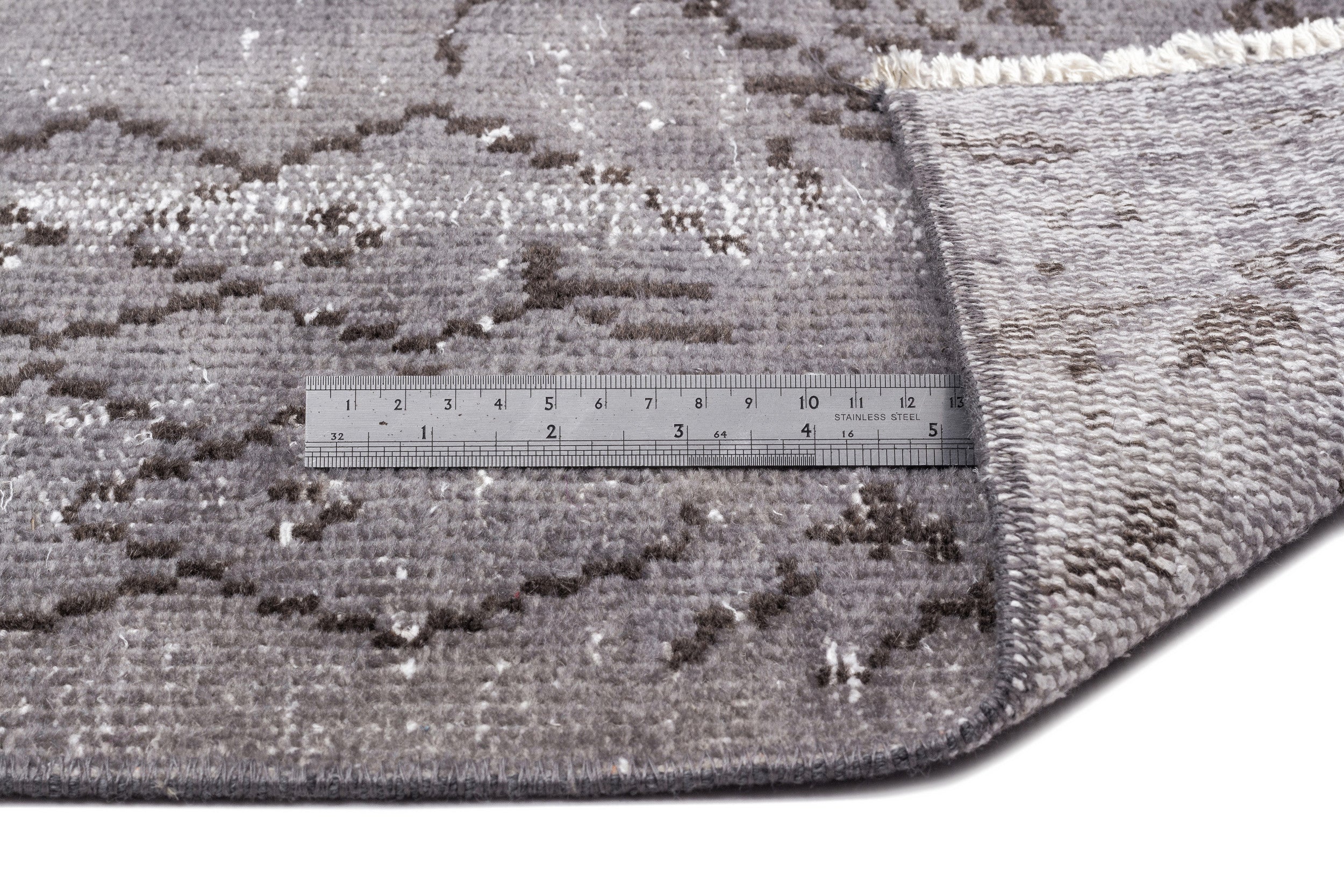 Apex Vintage Grey 12241 160 cm X 276 cm