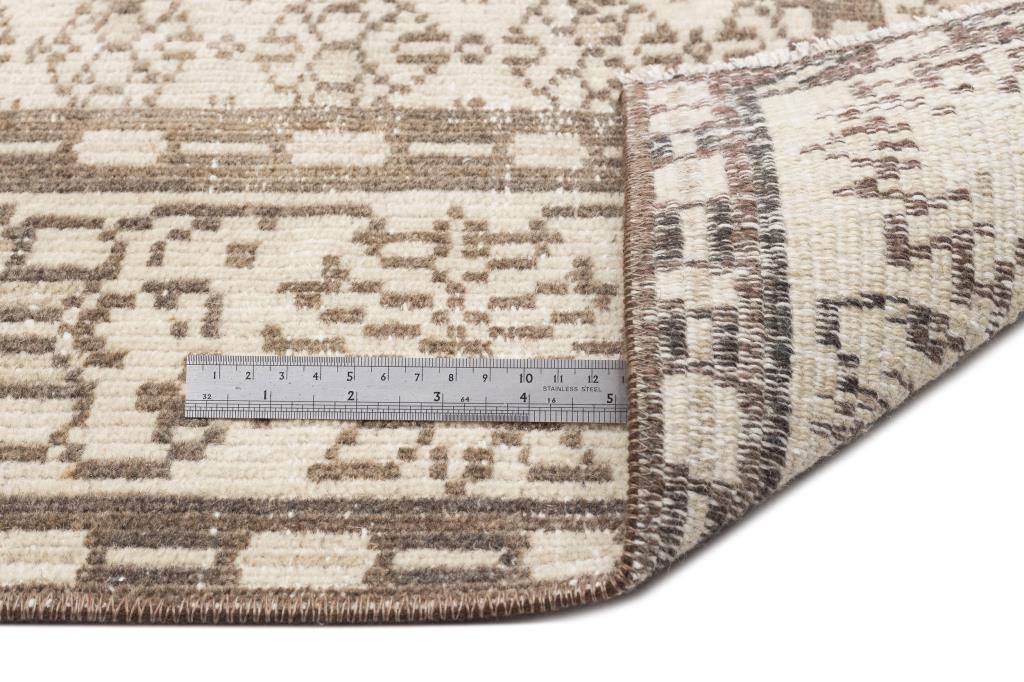 Apex Vintage Carpet Beige 14678 184 x 290 cm