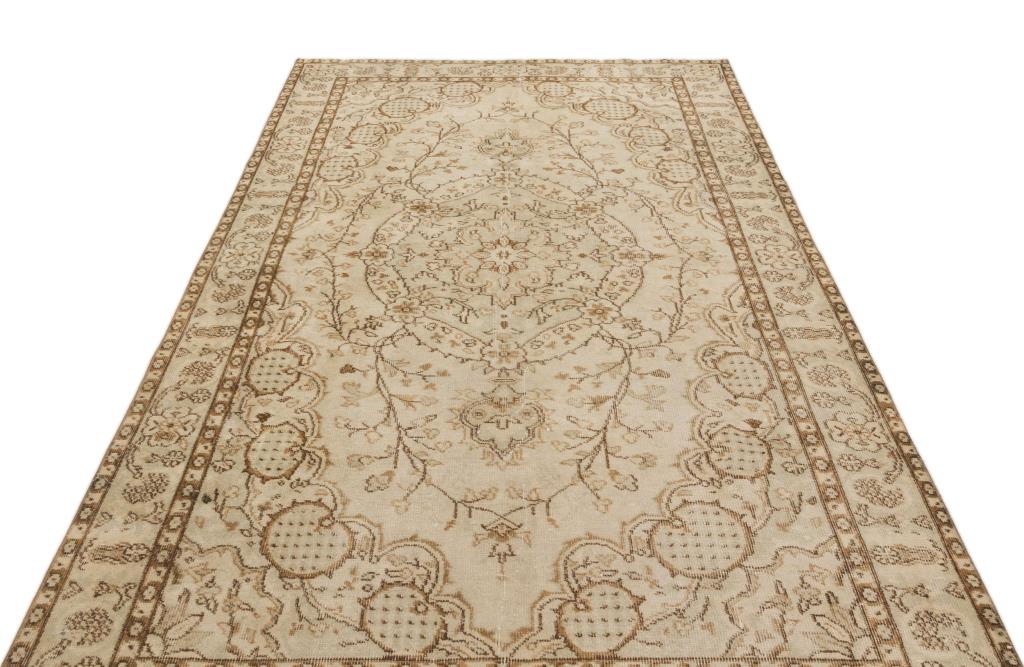 Apex Vintage Carpet Beige 19049 172 x 268 cm