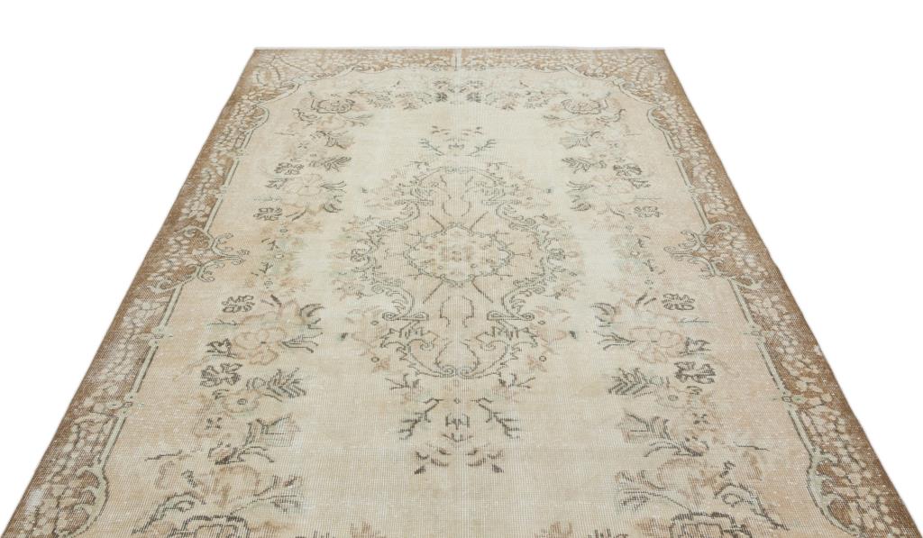 Apex Vintage Carpet Beige 19346 182 x 295 cm
