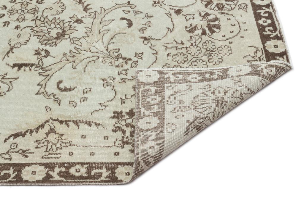 Apex Vintage Carpet Beige 19739 210 x 320 cm
