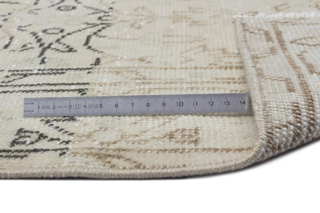 Apex Vintage Carpet Beige 9011 190 x 293 cm