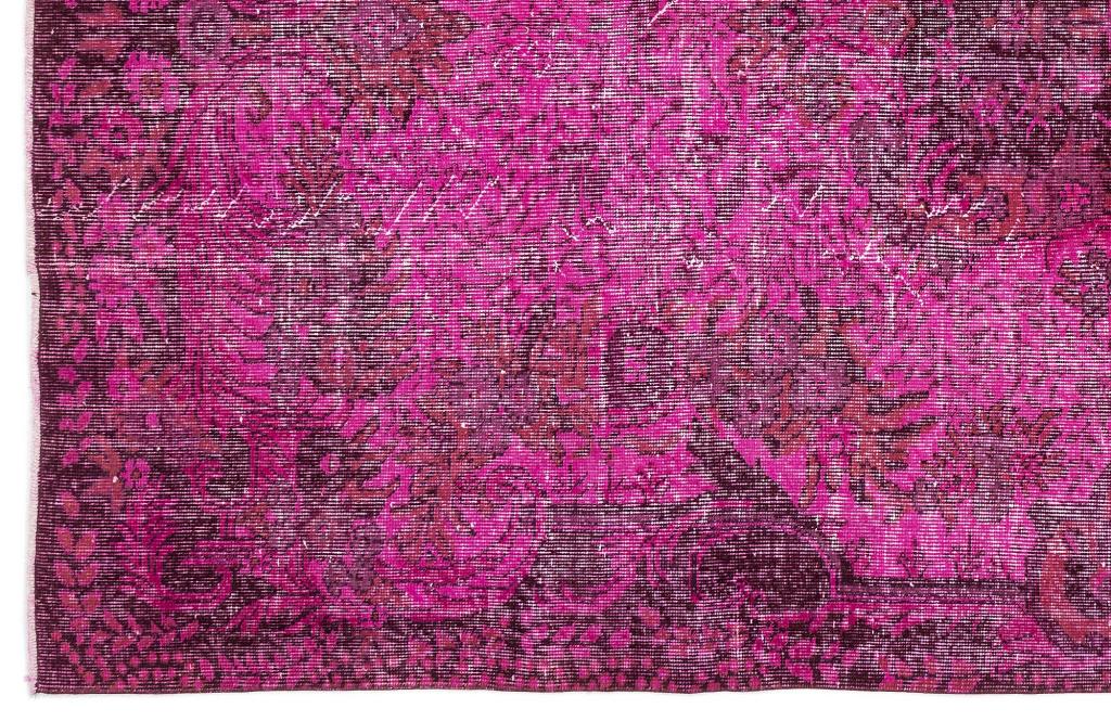 Apex Vintage Carpet Fuchsia 10825 176 x 301 cm
