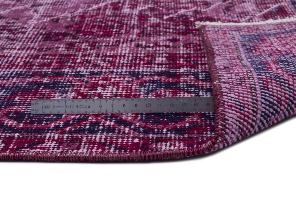 Apex Vintage Carpet Red 8761 186 x 293 cm