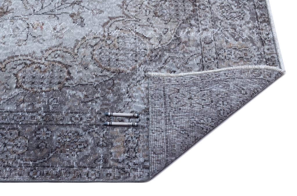 Apex Vintage Carpet Blue 27013 172 x 272 cm