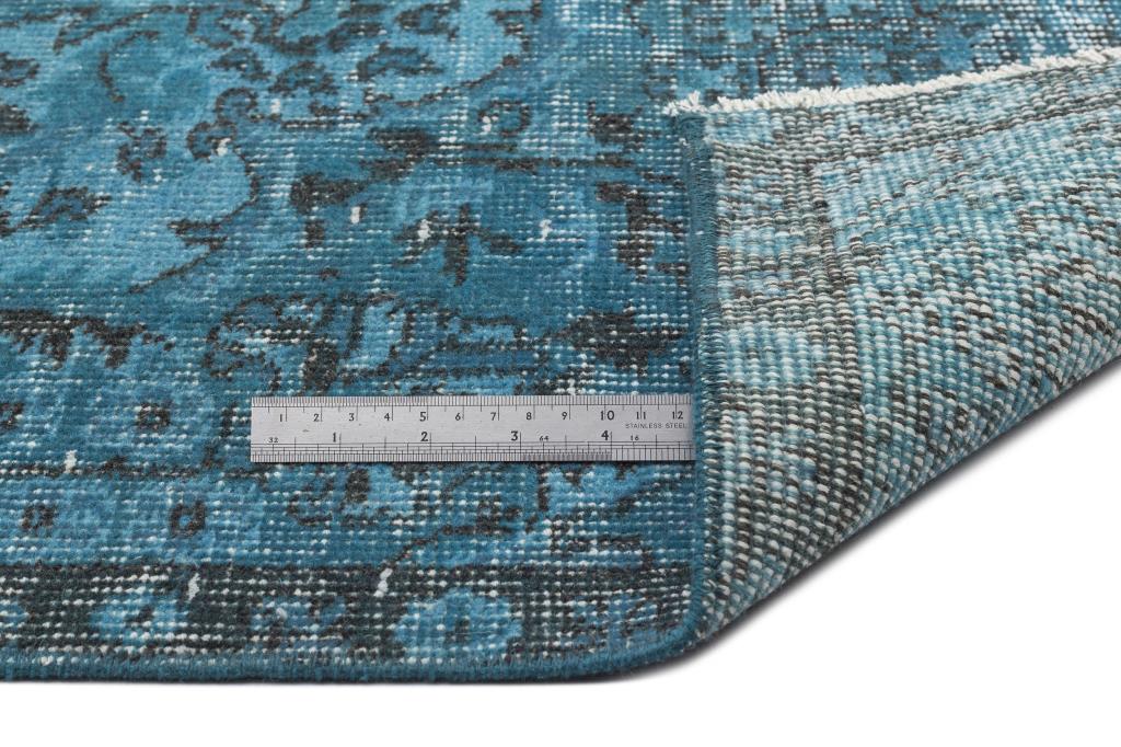 Apex Vintage Carpet Turquoise 14281 183 x 297 cm