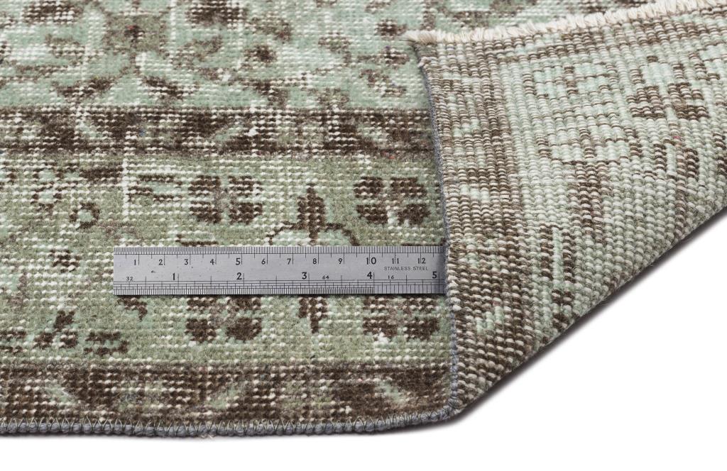 Apex Vintage Carpet Green 13517 164 x 274 cm
