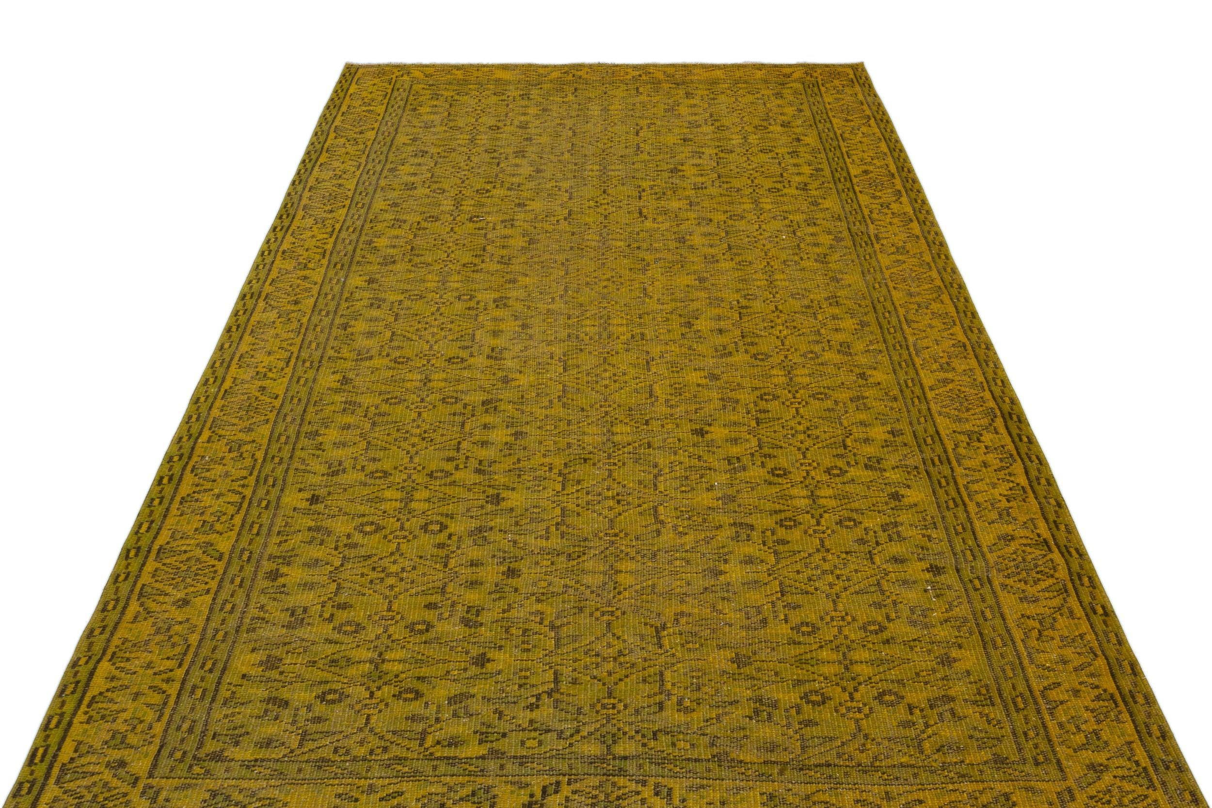Apex Vintage Yellow 27710 163 cm X 261 cm