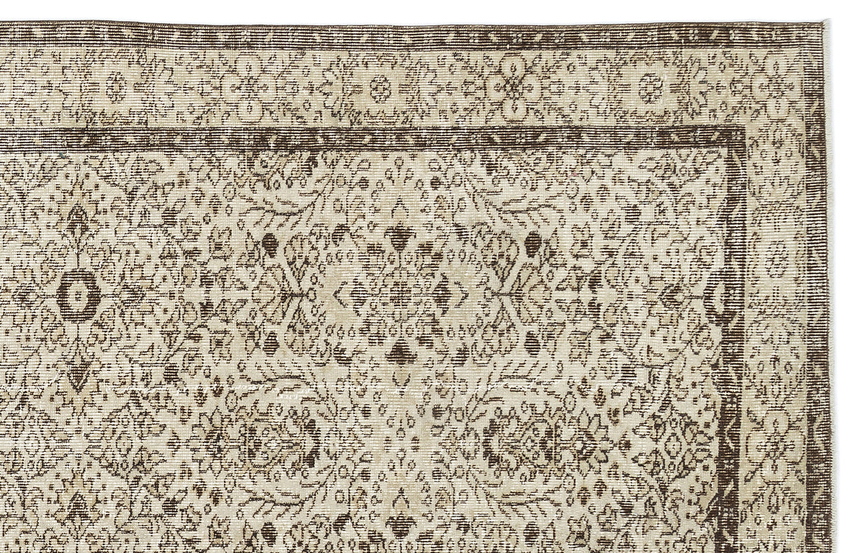 Beige Over Dyed Vintage Rug 5&#39;9&#39;&#39; x 9&#39;9&#39;&#39; ft 175 x 296 cm