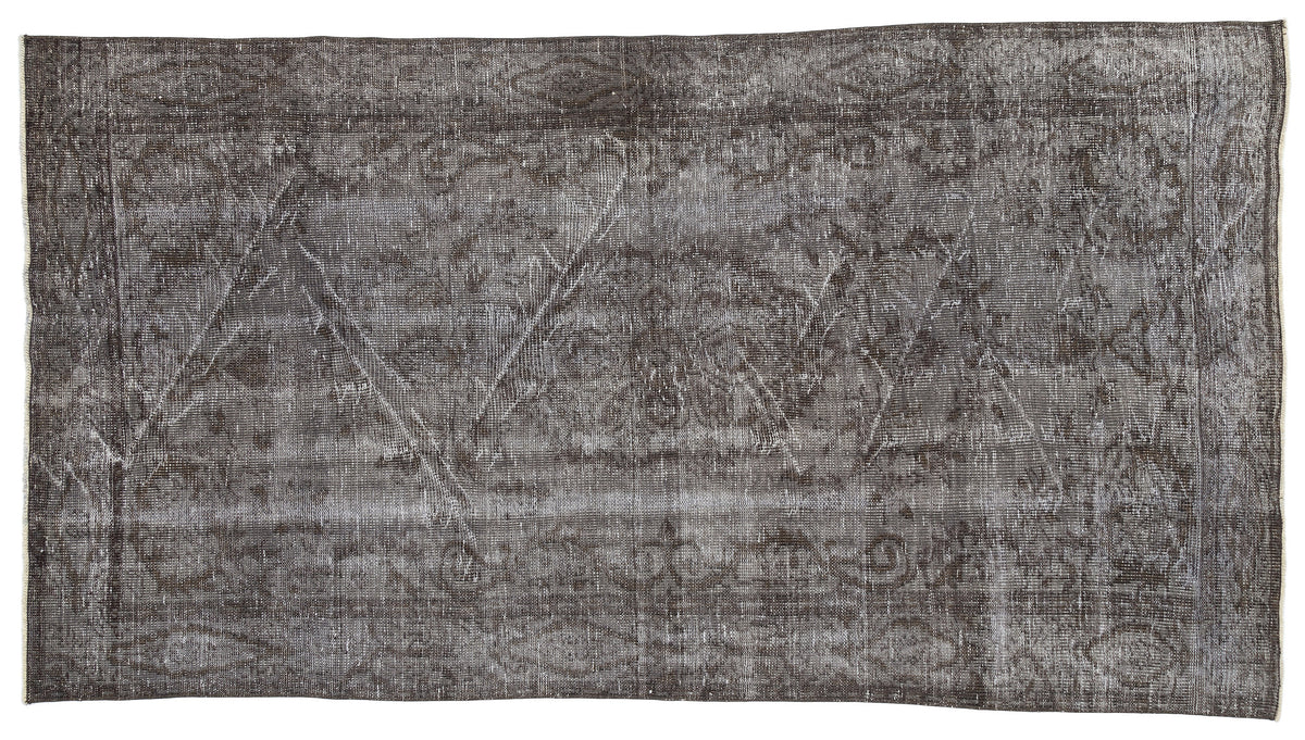 Gray Over Dyed Vintage Rug 5&#39;5&#39;&#39; x 9&#39;7&#39;&#39; ft 164 x 292 cm