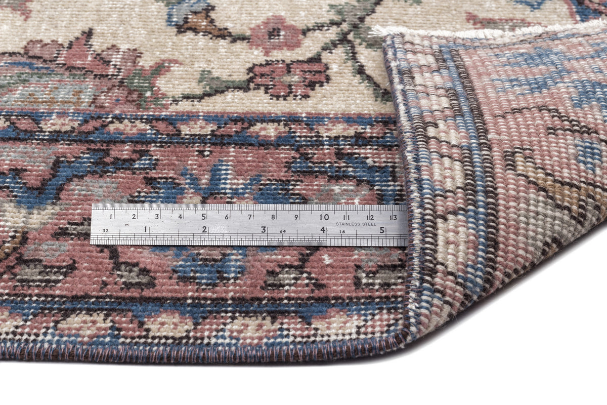 Naturel Over Dyed Vintage Rug 5&#39;4&#39;&#39; x 8&#39;8&#39;&#39; ft 162 x 263 cm