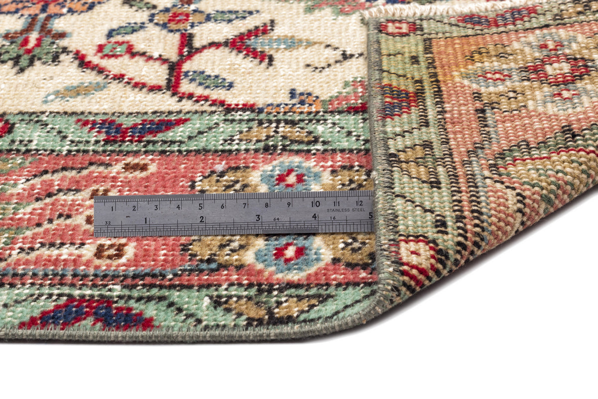 Naturel Over Dyed Vintage Rug 5&#39;4&#39;&#39; x 9&#39;3&#39;&#39; ft 162 x 283 cm