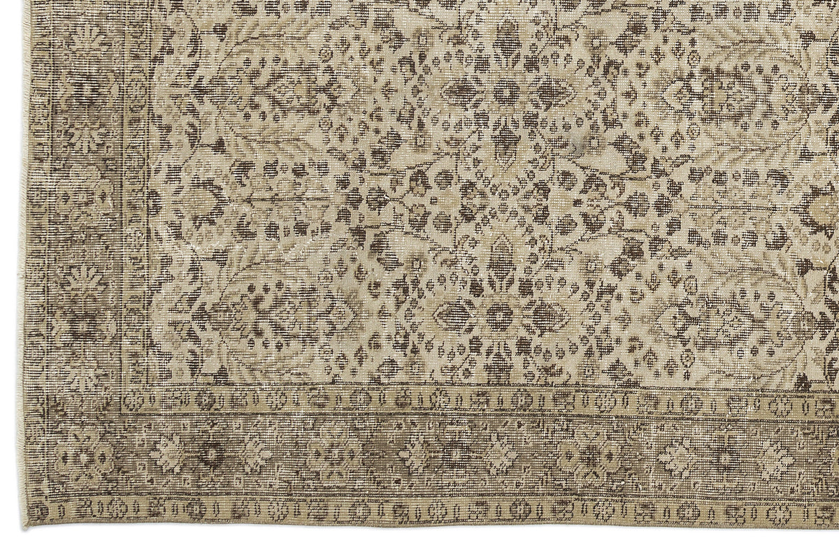 Beige Over Dyed Vintage Rug 5&#39;1&#39;&#39; x 8&#39;10&#39;&#39; ft 154 x 269 cm
