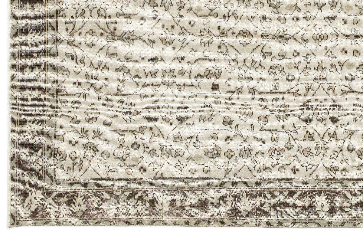 Beige Over Dyed Vintage Rug 5&#39;2&#39;&#39; x 8&#39;8&#39;&#39; ft 157 x 264 cm
