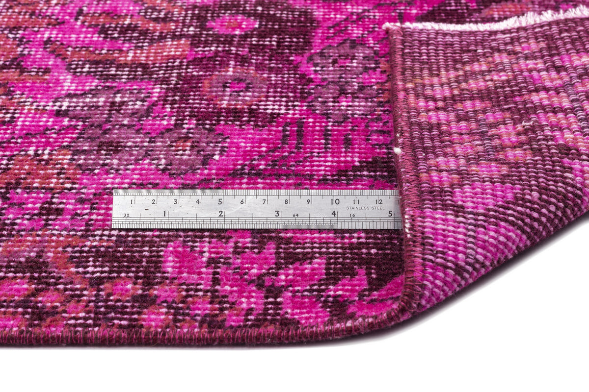 Fuchsia Over Dyed Vintage Rug 5&#39;9&#39;&#39; x 9&#39;11&#39;&#39; ft 176 x 301 cm