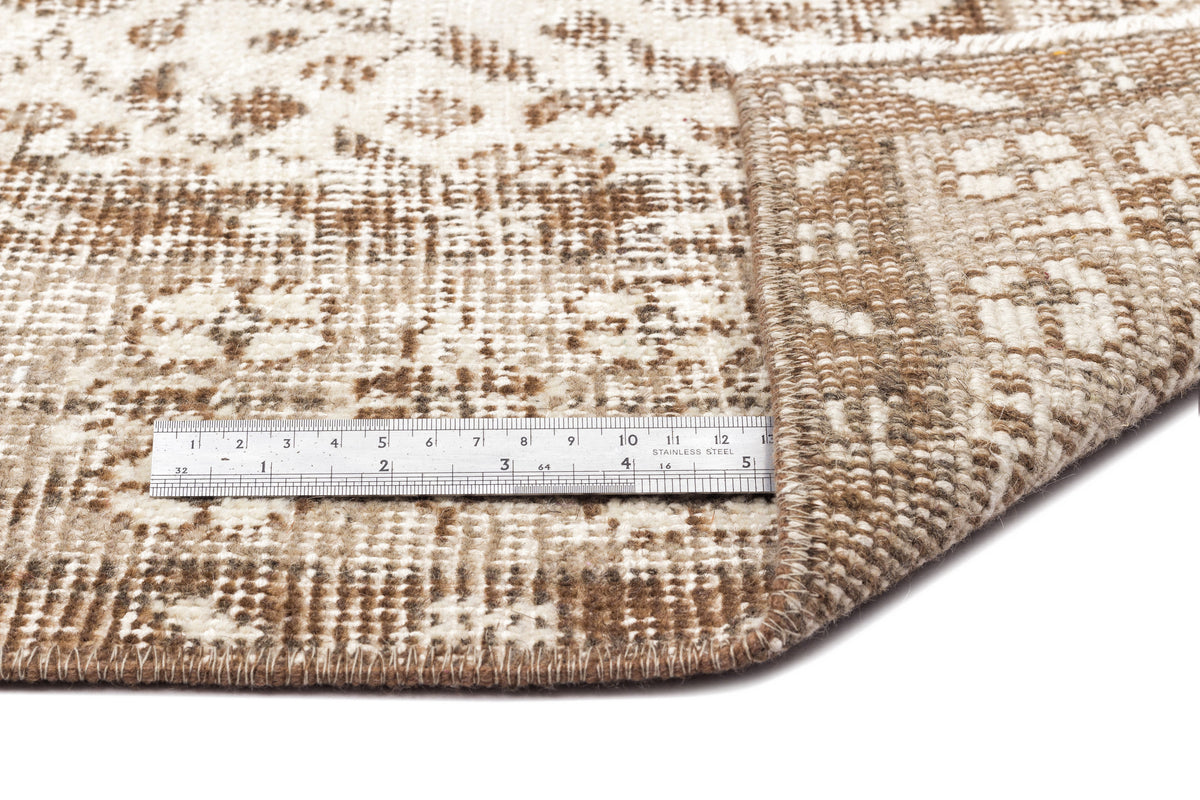 Beige Over Dyed Vintage Rug 5&#39;8&#39;&#39; x 9&#39;7&#39;&#39; ft 173 x 293 cm