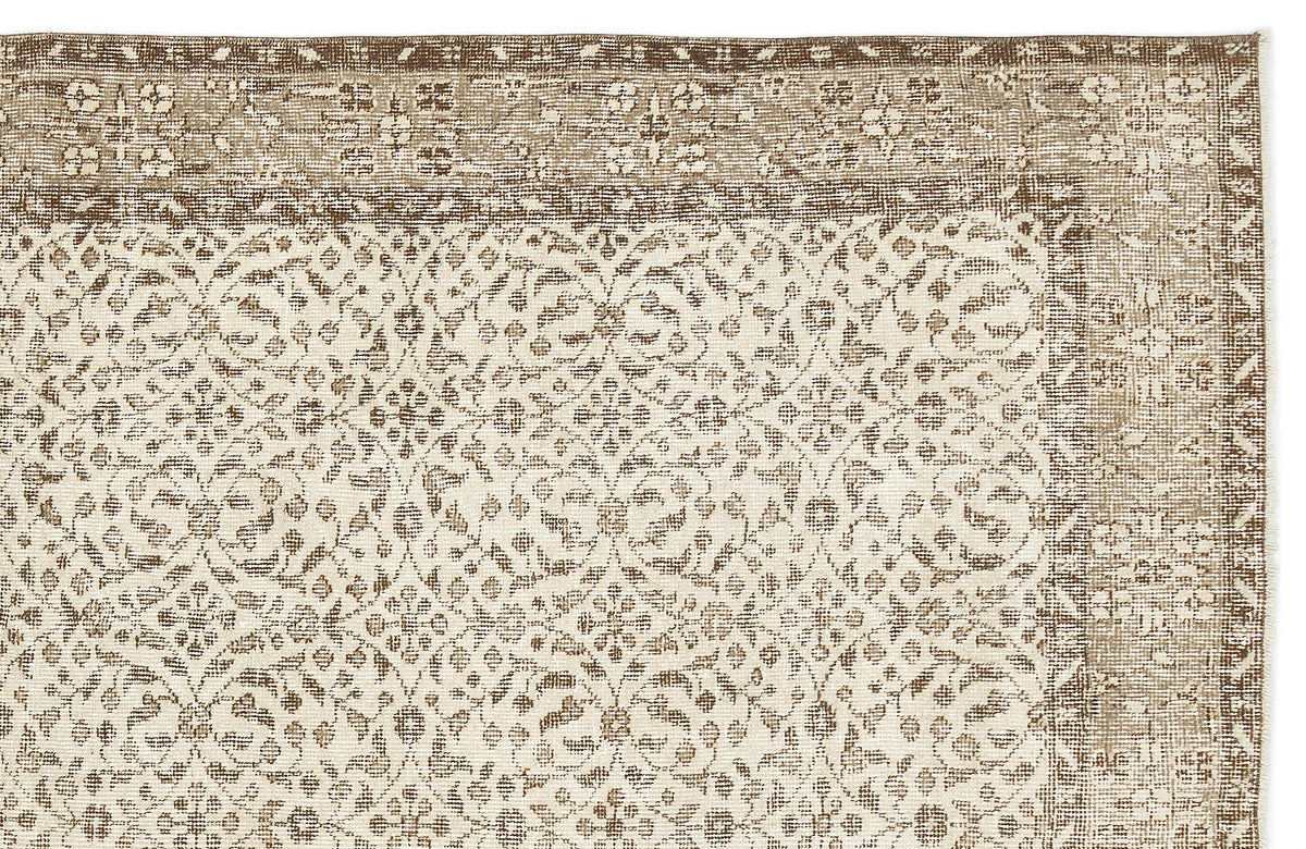 Beige Over Dyed Vintage Rug 5&#39;8&#39;&#39; x 9&#39;7&#39;&#39; ft 173 x 293 cm