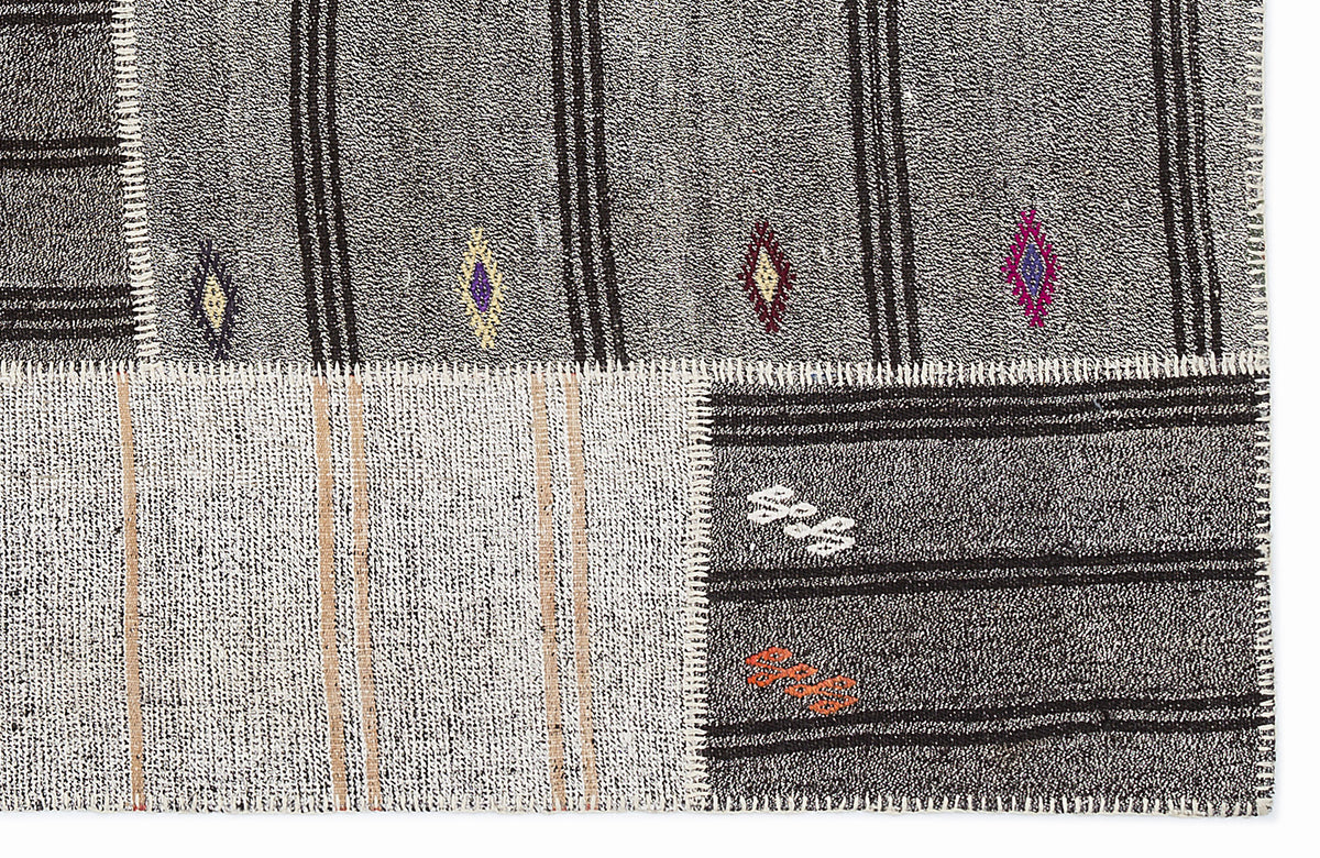 Striped Over Dyed Kilim Patchwork Unique Rug 5&#39;3&#39;&#39; x 7&#39;7&#39;&#39; ft 160 x 230 cm