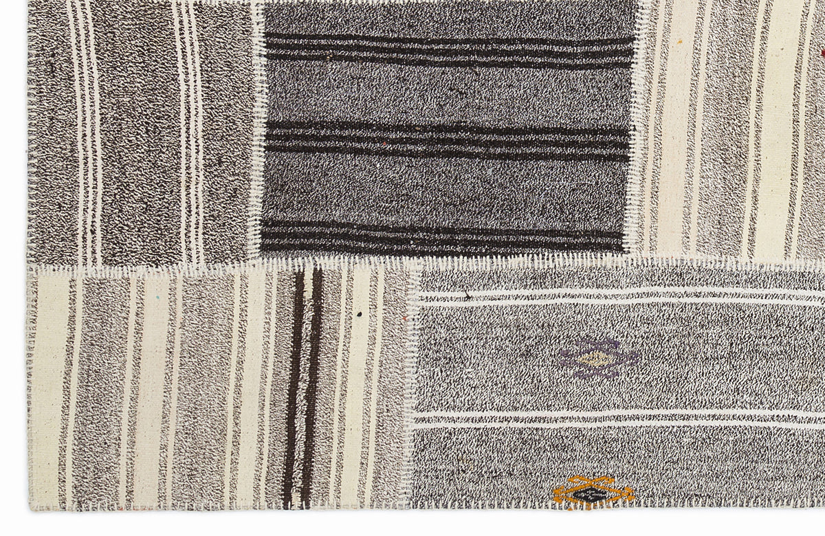 Striped Over Dyed Kilim Patchwork Unique Rug 5&#39;3&#39;&#39; x 7&#39;7&#39;&#39; ft 160 x 230 cm