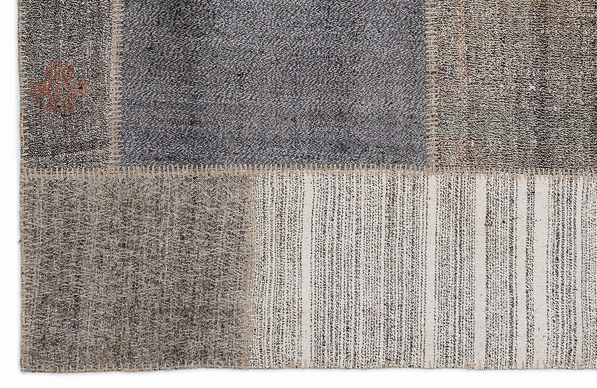 Striped Over Dyed Kilim Patchwork Unique Rug 5&#39;3&#39;&#39; x 7&#39;7&#39;&#39; ft 160 x 230 cm