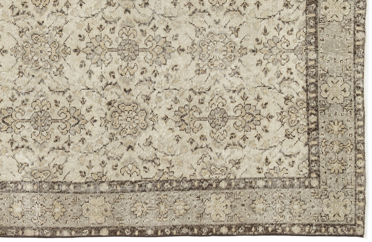 Beige Over Dyed Vintage Rug 4&#39;10&#39;&#39; x 8&#39;6&#39;&#39; ft 147 x 260 cm