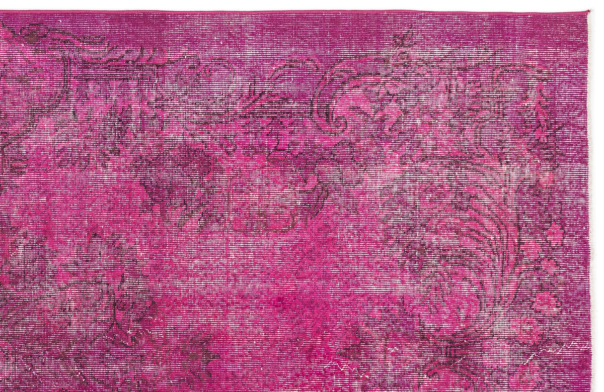 Fuchsia Over Dyed Vintage Rug 5&#39;5&#39;&#39; x 9&#39;6&#39;&#39; ft 164 x 290 cm