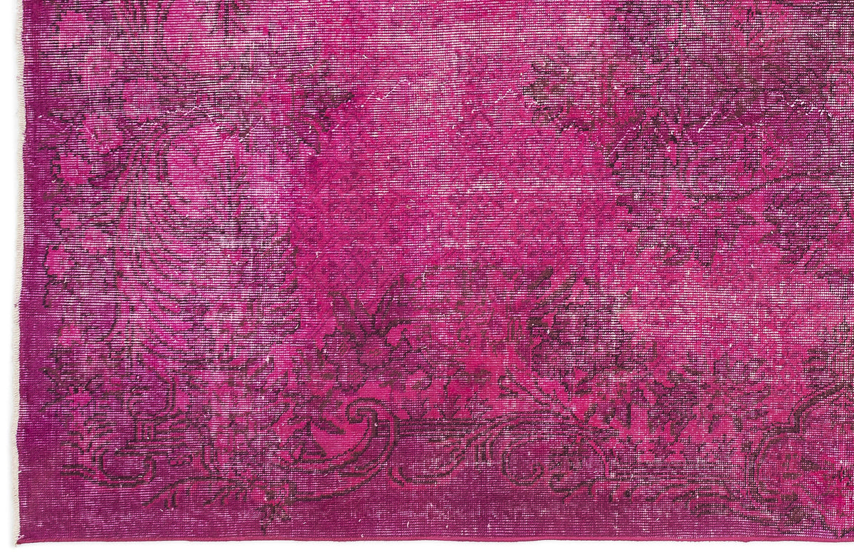 Fuchsia Over Dyed Vintage Rug 5&#39;5&#39;&#39; x 9&#39;6&#39;&#39; ft 164 x 290 cm
