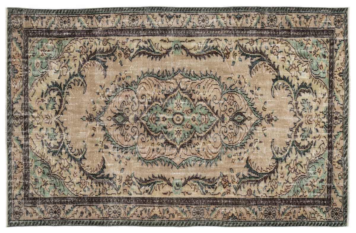 Naturel Over Dyed Vintage Rug 5&#39;7&#39;&#39; x 8&#39;8&#39;&#39; ft 170 x 265 cm
