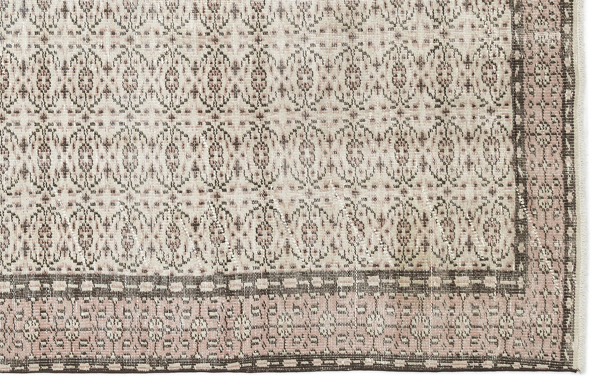 Beige Over Dyed Vintage Rug 5&#39;7&#39;&#39; x 9&#39;2&#39;&#39; ft 170 x 280 cm