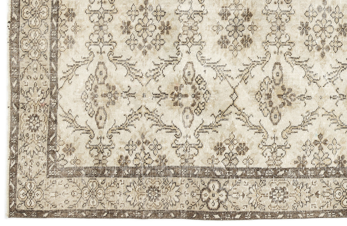 Beige Over Dyed Vintage Rug 5&#39;5&#39;&#39; x 8&#39;9&#39;&#39; ft 164 x 266 cm