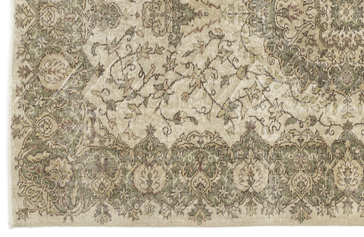 Beige Over Dyed Vintage Rug 5&#39;9&#39;&#39; x 8&#39;9&#39;&#39; ft 175 x 266 cm