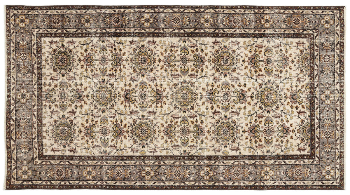 Naturel Over Dyed Vintage Rug 4&#39;8&#39;&#39; x 8&#39;6&#39;&#39; ft 142 x 260 cm