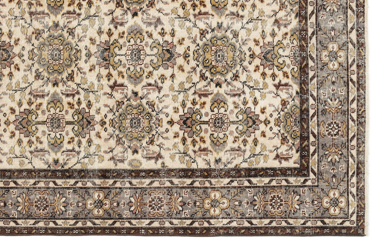 Naturel Over Dyed Vintage Rug 4&#39;8&#39;&#39; x 8&#39;6&#39;&#39; ft 142 x 260 cm